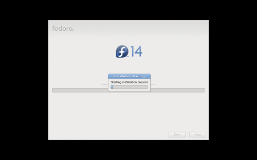 Anaconda-f14-dvd-ss installstarting.png